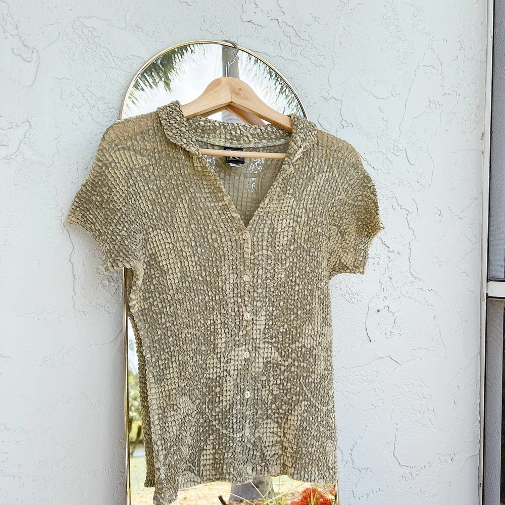 Vintage 90s/Y2K Green Palm Leaf Printed Popcorn Stretch Button Up Top